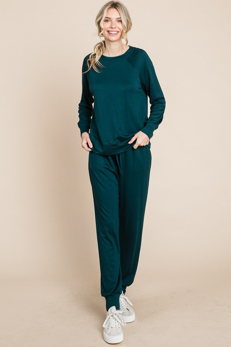 Super Lady Round Neck Raglan Sleeve Top and Drawstring Pants Lounge Set