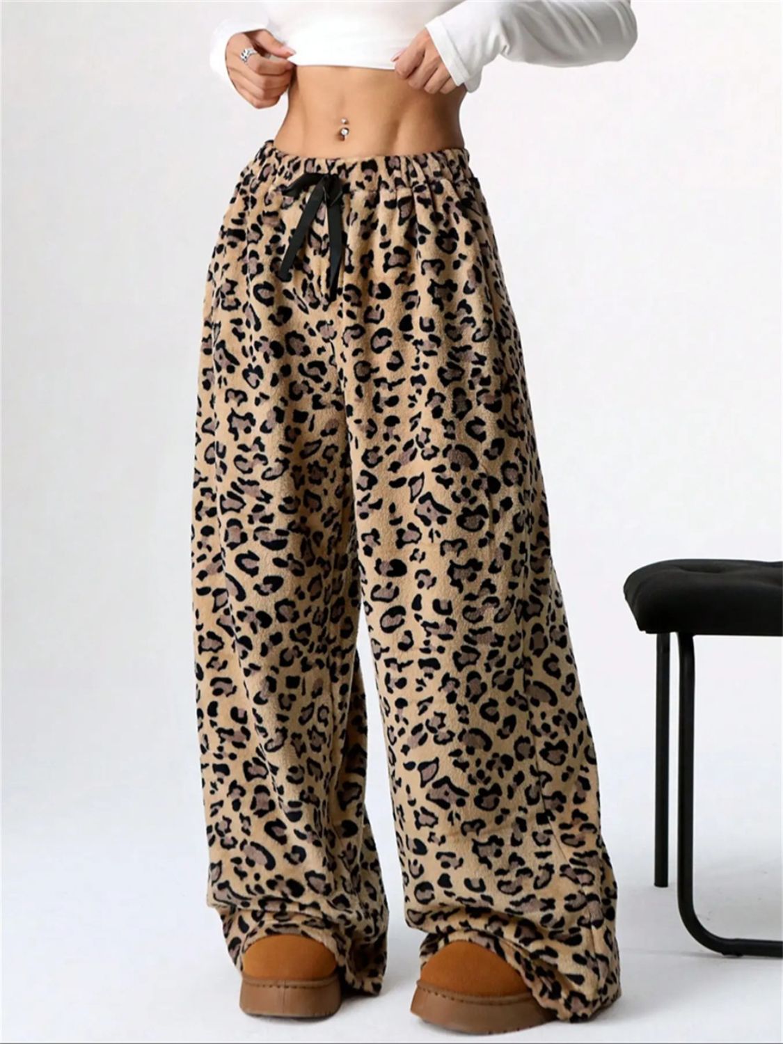 clothes, cute clothes, womens clothing, sweatpants, sweatpants for women, women's sweat pants, comfly clothes, comfortable clothing, comfortable clothes,  two piece outfit set, two piece fashion set, pajamas, nice pajamas, women's pajamas, trending pajamas, cheetah print pajamas, cheetah print clothing, fuzzy pajamas, 