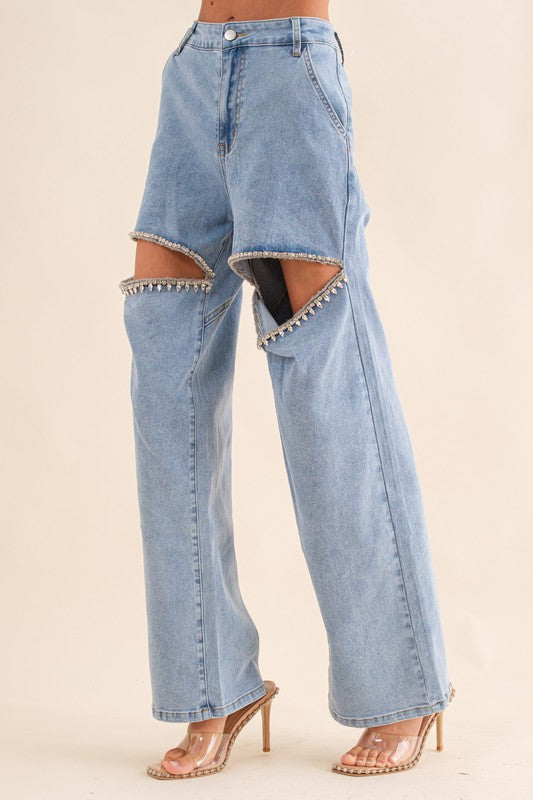 jeans, nice jeans, baggy jeans, trending jeans, nice jeans, womens jeans, cute jeans, new womens fashion, new fashion, cute clothes, outfit ideas,