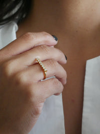 gold bar ring with fake diamonds that look real .14k gold plated sterling silver bar ring wont tarnish or turn green. Good quality dainty rings for gift ideas. Dainty rings gold, trending on instagram and tiktok famous brands Kesley Boutique, waterproof jewelry, designer rings for cheap inspired  Kesley Boutique