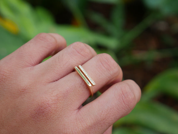 Dainty gold ring with horizontal bars and cubic zirconia cz rhinestones rings dainty everyday gold rings for cheap that wont turn green cute rings trending popular for men and woman unique instagram jewelry shops trending Kesley Boutique