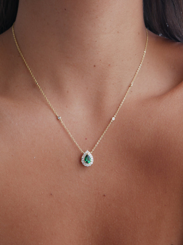 necklaces, gold necklaces, gold plated necklaces, emerald necklaces, green rhinestone necklaces, casual necklaces, dainty jewelry, fine jewelry, nickel free jewelry, affordable jewelry, gold plated necklaces, affordable jewelry, statement necklaces, christmas gifts, birthday gifts, anniversary gifts, graduation gifts, elegant necklaces, necklaces for special occasions, casual jewelry, fashion jewelry, trending on tiktok, top jewelry stores