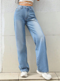 Jeans, blue jeans, women's jeans. womens jeans, bell bottom jeans, baggy jeans, cute jeans, fashion websites, cool jeans, outfit ideas, stretchy jeans, comfortable jeans, high waisted jeans, high rise jeans, new womens clothing, luxury clothing, designer jeans, casual work outfit ideas, date ouitfit ideas, concert outfit ideas, kesley fashion, light wash jeans, wide leg jeans 