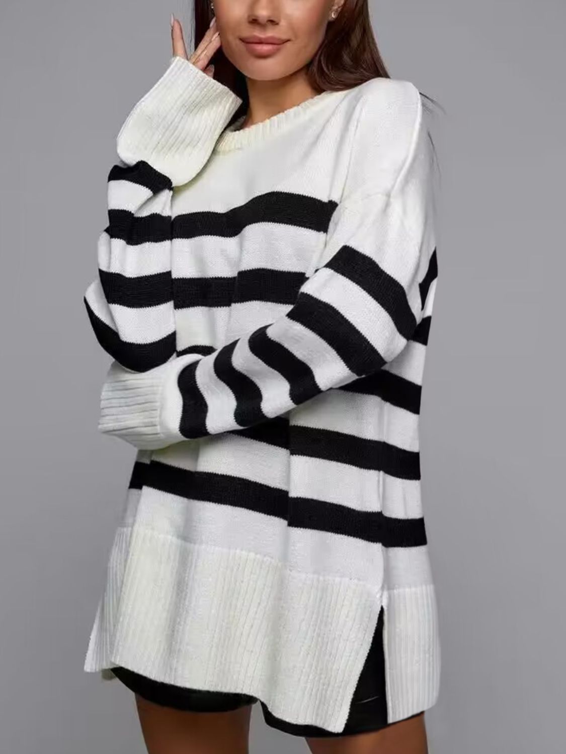 Slit Striped Round Neck Sweater New Women's Fashion