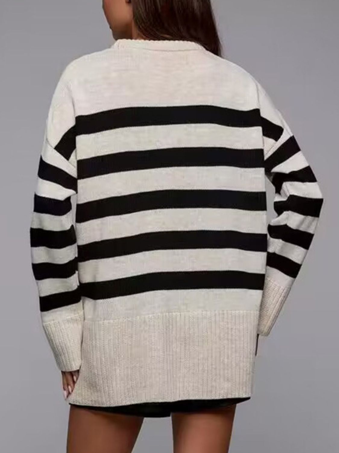 Slit Striped Round Neck Sweater New Women's Fashion