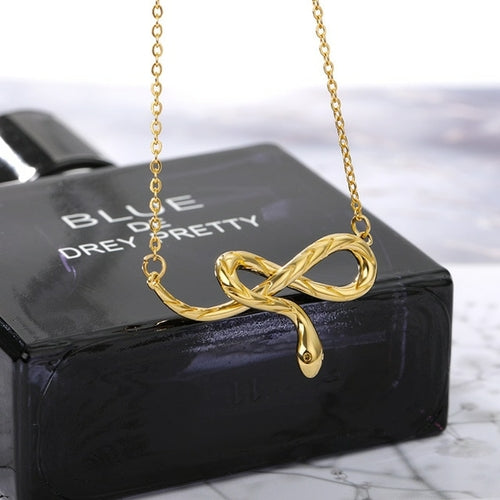 18K Gold Snake Necklace Goth Snake Pendant Necklace For Women Stainless Steel Gold Plated