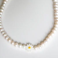 Sunflower Pearl Necklace Sterling Silver Waterproof Pearl Necklace shopping in Miami, Pearl choker shopping in Miami, Kesley Boutique 