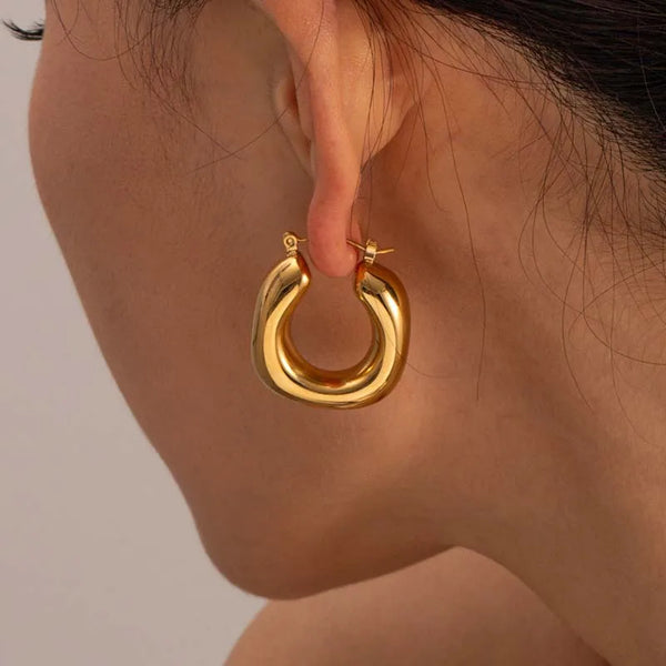 KESLEY Stainless Steel Gold Color Round Chunky Hoops Earrings for Women Luxury Medium Size Hoops