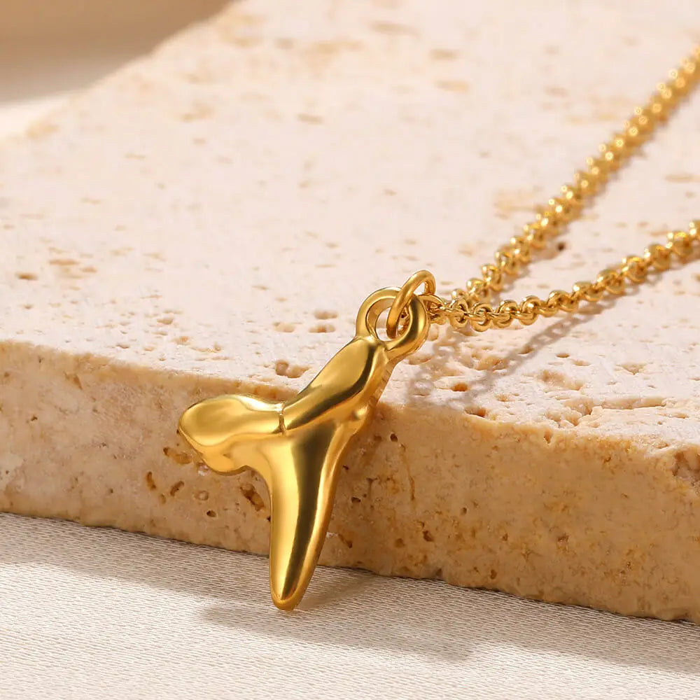 Pendant Necklaces 18K Gold Plated Waterproof Jewelry Stainless Steel Necklaces For Women Pendants