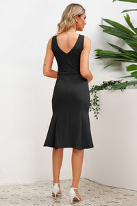 Feminine Solid Color Flare Dress Women's Elegant Wide Strap Wrap Fishtail Midi Dress