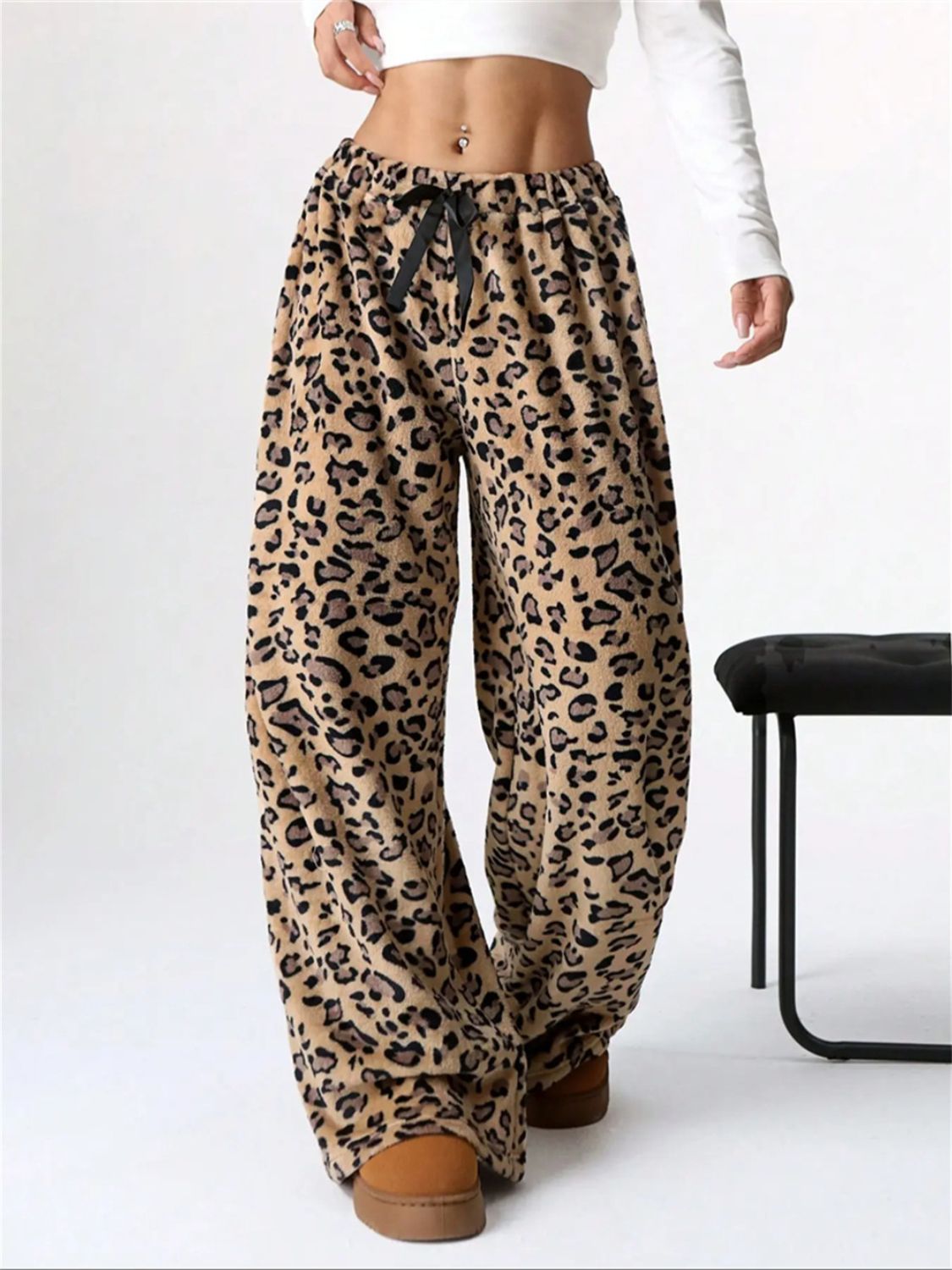 clothes, cute clothes, womens clothing, sweatpants, sweatpants for women, women's sweat pants, comfly clothes, comfortable clothing, comfortable clothes,  two piece outfit set, two piece fashion set, pajamas, nice pajamas, women's pajamas, trending pajamas, cheetah print pajamas, cheetah print clothing, fuzzy pajamas, 