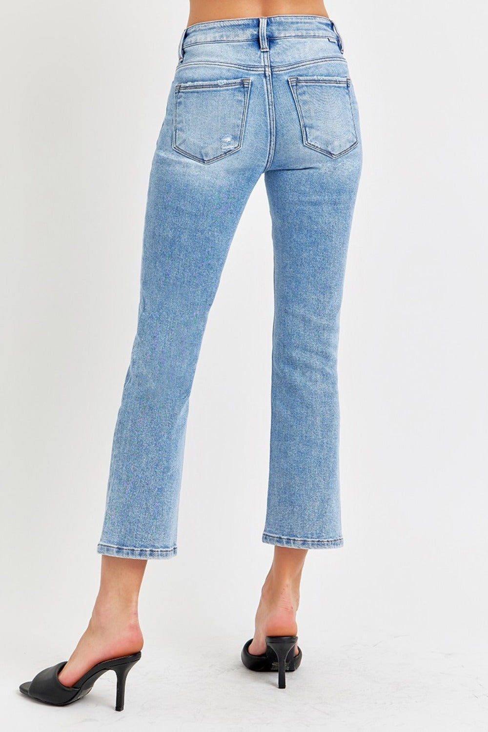 jeans, jean, jean pants, pants, womens pants, womens bottoms, blue jeans, womens jeans, slim jeans, fitting pants, jeans with pockets, low rise, low rise jeans, y2k fashion, 2000s fashion, trending fashion, trendy clothes, straight leg, straight leg jeans, low rise pants, rey, kesley boutique, kesley, womens fashion, skinny jeans, date night outfit, outfit ideas, outfit inspo, fitspo, aesthetic, ankle length, cropped jeans, comfortable jeans, comfy jeans, date night outfits, date outfits, casual wear