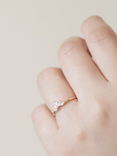 dainty crown rhinestone diamond czs ring . dainty rings. dainty ring gold plated sterling silver .925 waterproof. rings that wont turn green. rings to compliment wedding ring. bridesmaids rings. honey moon ring. vacation rings. unique, trending, waterproof. Kesley Boutique . influencer brands. influencer accessories. OOTD ideas. rings for work. light weight dainty rings. designer inspired. Kesley Boutique. real jewelry.