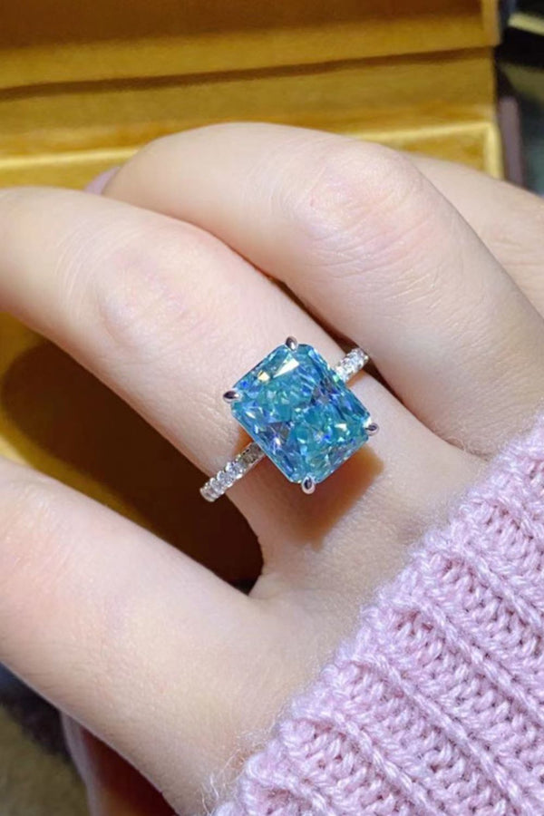 Emerald Cut Blue Diamond Simulation Engagement Ring 2 Carat Moissanite Cocktail Ring