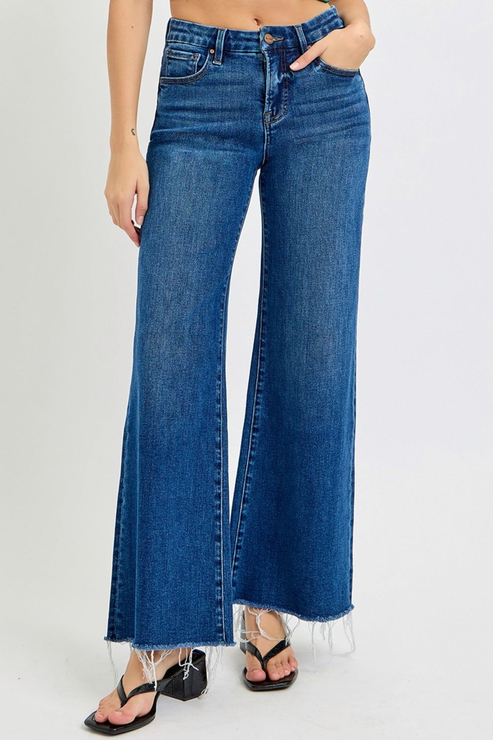 jeans, jean, jean pants, pants, women's pants, women's jeans, women's fashion, trending fashion, wide leg jeans, loose jeans, bell bottoms, bell bottom jeans, high waisted, high waisted jeans, comfortable jeans, casual wear, casual clothes, evening outfits, outfit ideas, fitspo, fit inspo, women's trending, summer wear, fall wear, winter wear, winter, fall, seasonal outfits, holidays, comfy clothes, comfy women's clothes, loose fit jeans, loose pants, kesley, kesley boutique, rey, date ideas, date outfits