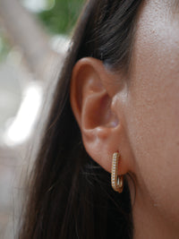 earrings, hoops, gold plated, hypoallergenic, waterproof chunky rectangle hoop earrings, designer, popular, tiktok brands 