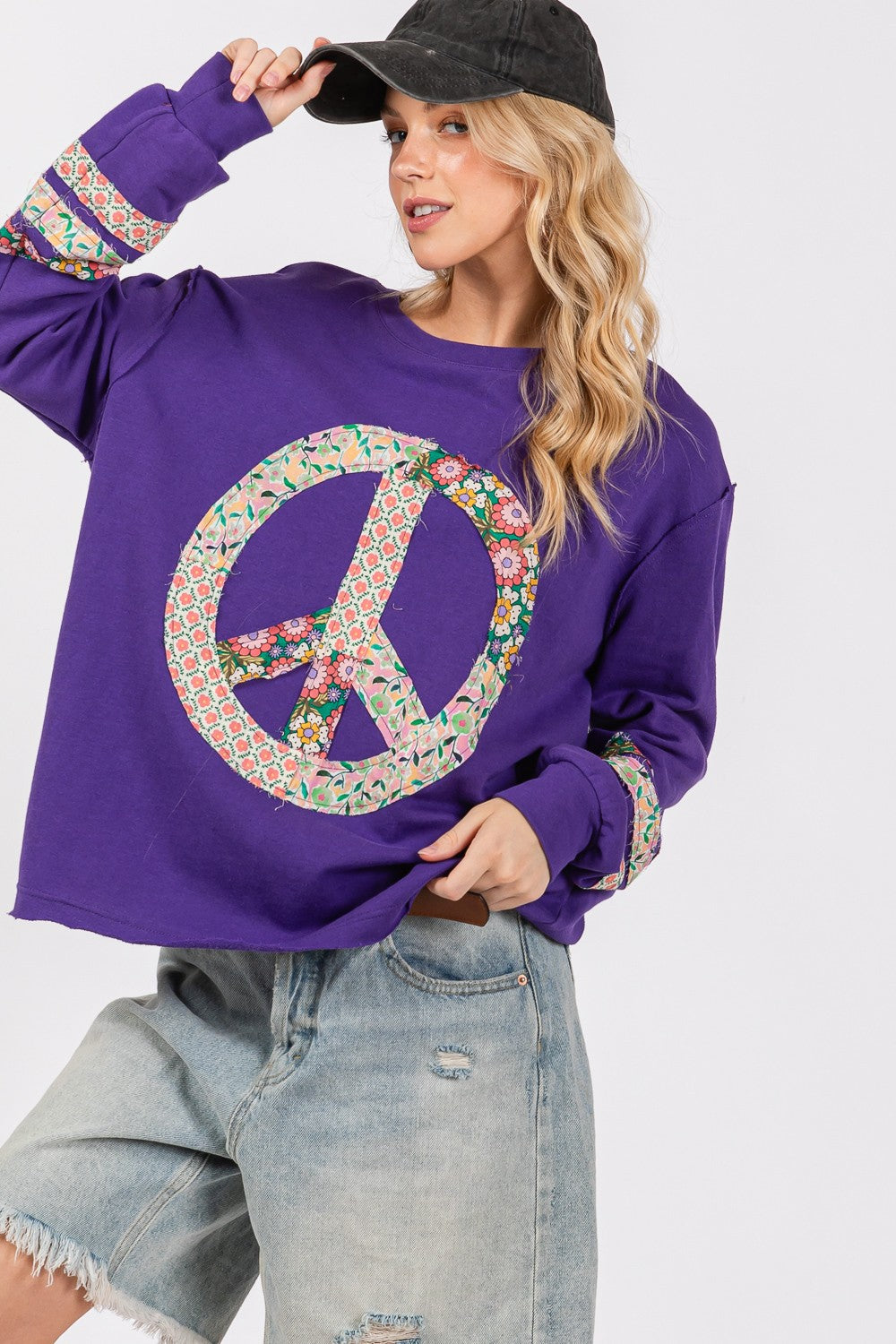 sweater, long sleeve, womens long sleeve, womens sweaters, long sleeve shirts, loose fit, loose sweater, sweatshirt, boho fashion, boho, boho aesthetic, patchwork, streetwear, 80s fashion, vintage fashion, y2k fashion, y2k outfits, 80s outfits, outfit inspo, kesley, kesley boutique, rey, v neck, v neck womens, comfortable wear, casual wear, trending fashion, 90s fashion, 90s outfits, aesthetic, aesthetic fashion, aesthetic outfits, day outfits, alt fashion, alt, street fashion, tiktok trends, womens trends