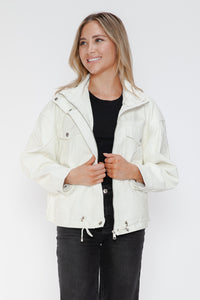 jacket, sweater, jackets, aesthetic jacket, zip up jacket, zip up sweater, jacket with pockets, womens clothes with pockets, comfortable clothes, womens clothing, comfy clothes, leather jackets, evening wear, casual wear, kesley boutique, kesley, rey, loose fit, loose sweater, loose womens clothing, y2k fashion, 2000s fashion, outfit inspo, outfit ideas, jackets for school, jackets for work, crop top jackets, white jackets, jackets for the fall, white leather, vegan leather , faux leather