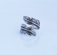 Adjustable Feather Ring by Kesley Boutique, Girlwith3jobs 