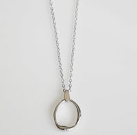 necklace, silver necklaces, circle necklaces, sterling silver circle necklace, tiffanys jewelry, tiffanys style necklaces, tarnish free necklaces, new jewelry styles, fashion jewelry, dainy necklaces, minimalist necklaces, necklaces that dont turn green with water, dainty jewelry, trending on tiktok, gifts, birthday gifts, anniversary gifts, kesley jewelry, silver necklaces, cheap necklaces, fine jewelry, designer jewelry