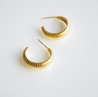 earrings, gold earrings, gold hoop earrings, gold plated earrings, sterling silver earrings, 925, fashion jewelry, fine jewelry, nice hoop earrings, affordable hoop earrings, croissant hoop earrings, hoop earrings with post, earrings for sensitive ears, fashion jewelry, accessories, gift ideas, christmas gifts, birthday gifts, anniversary gifts, jewelry trending on tiktok, hoop earrings for sensitive ears, gold plated jewelry