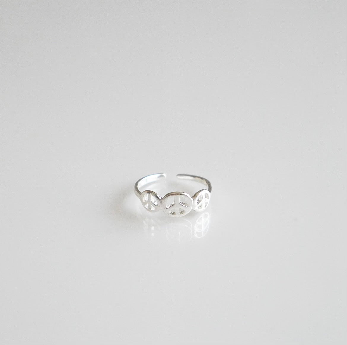 Triple Peace Sign Adjustable Toe Ring .925 sterling silver