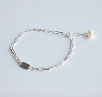 Paper Clip Link Pearl End Bracelet