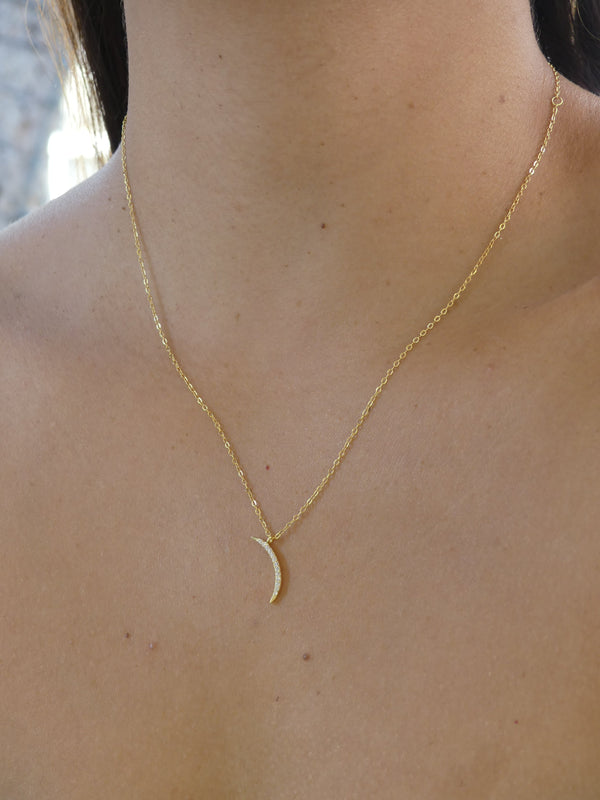 moon necklaces, gold moon necklaces, dainty necklaces, tiny necklaces, minimalist necklaces, tiny moon necklaces, real gold plated necklaces, cute necklaces, nice jewelry, cute gold necklaces, cute gold necklace, gift ideas, nice jewelry, cute gifts, jewelry websites, trending jewelry. new womens fashion, waterproof necklaces, waterproof jewelry, minimalist necklaces, gift ideas, birthday gift ideas