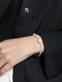 Real pearl bracelet, unique, trending, popular, cute. birthday gift ideas. best friend bracelets Kesley Boutique