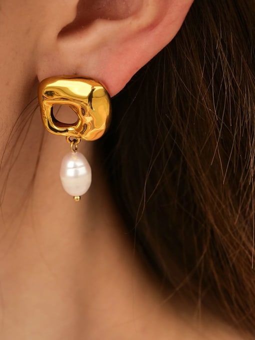 earrings, pearl earrings, gold pearl earrings, gold earrings, fashion jewelry, gold plated jewelry, chunky gold earrings, freshwater pearl earrings, statement earrings, gold jewelry, dangly pearl earrings