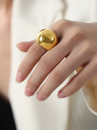 ring, rings, gold rings,  dome rings, gold ring, gold jewelry, gold accessories, statement rings, big rings, chunky gold jewelry, waterproof rings, gold plated rings, nice rings, nice jewelry, fashion jewelry, ring ideas, cheap dome rings, cheap fine jewelry, cool rings, trending jewelry, tarnish free jewelry, jewelry websites, jewelry ideas, fashion accessories, ring that wont turn green with water, kesley jewelry