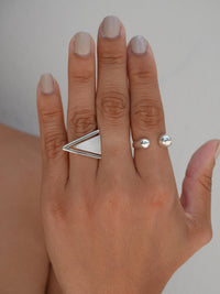 nice jewelry, silver rings, white gold rings, new womens fashion, rings for men, cool rings for men, real jewelry, fine jewelry, trending fashion jewelry, triangle rings, real white gold rings, affordable jewelry, cheap jewelry, gift ideas, jewelry gift ideas, plain silver jewelry, viral accessories, holiday gift ideas, fashion gifts ideas, how to wear rings, silver rings inspiration, kesley jewelry 